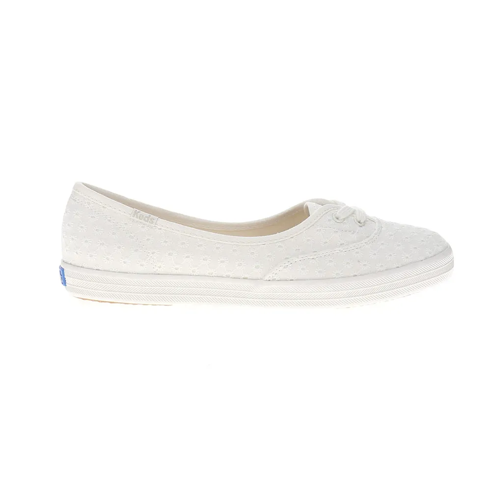 The Mini Daisy Eyelet Lace Up Sneakers sold by Shoebacca