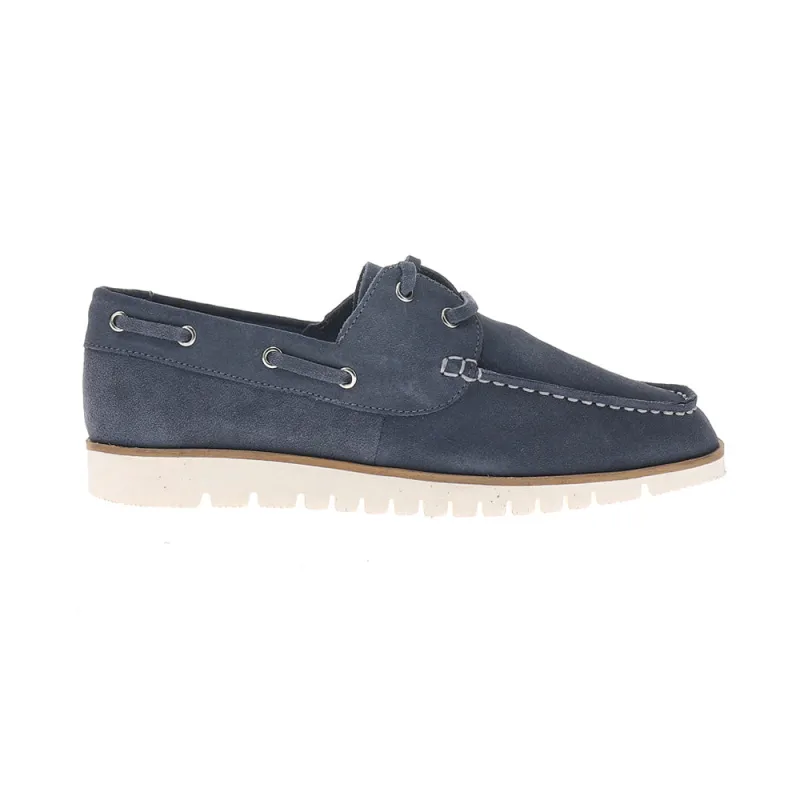 Kipper Suede Boat Shoes made by Seychelles