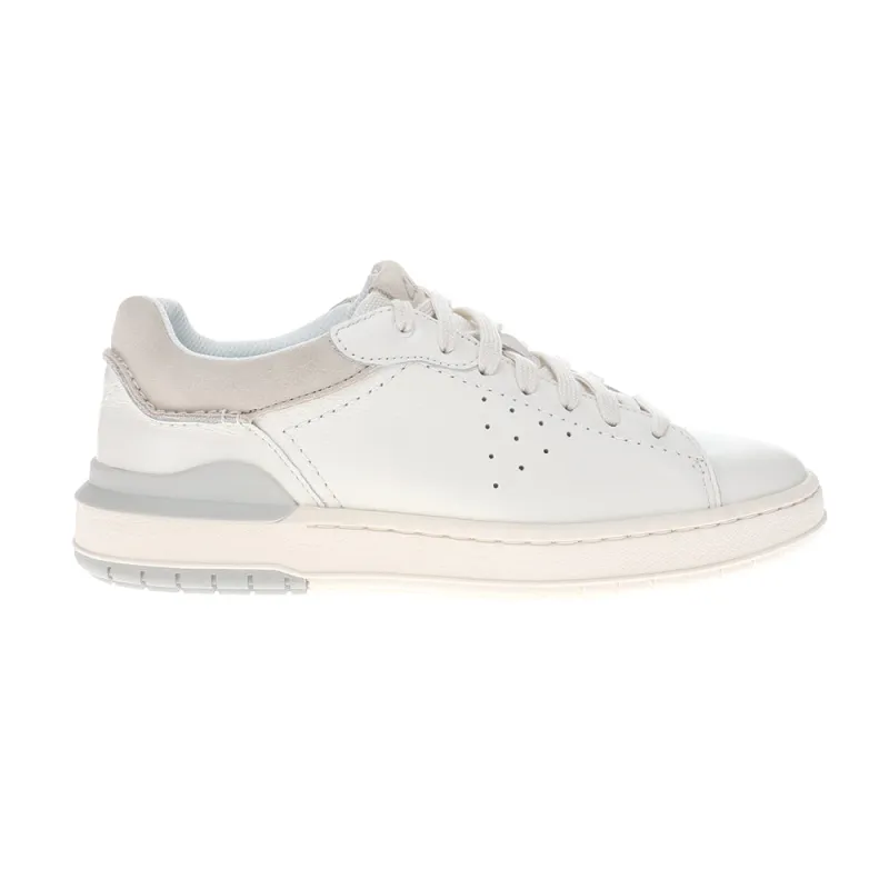 Courtlite 2 Run Lace Up Sneakers made by Clarks