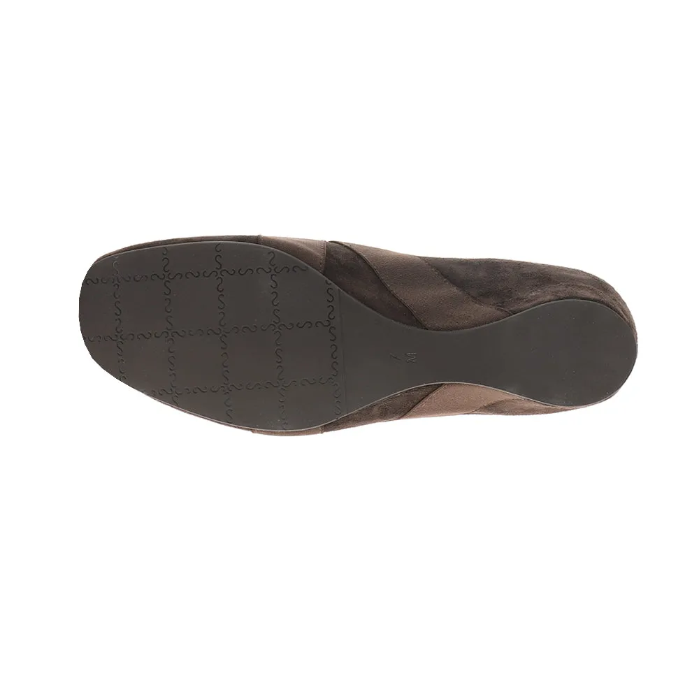 Maiya Slip On Clogs sold by Shoebacca product image thumbnail 5