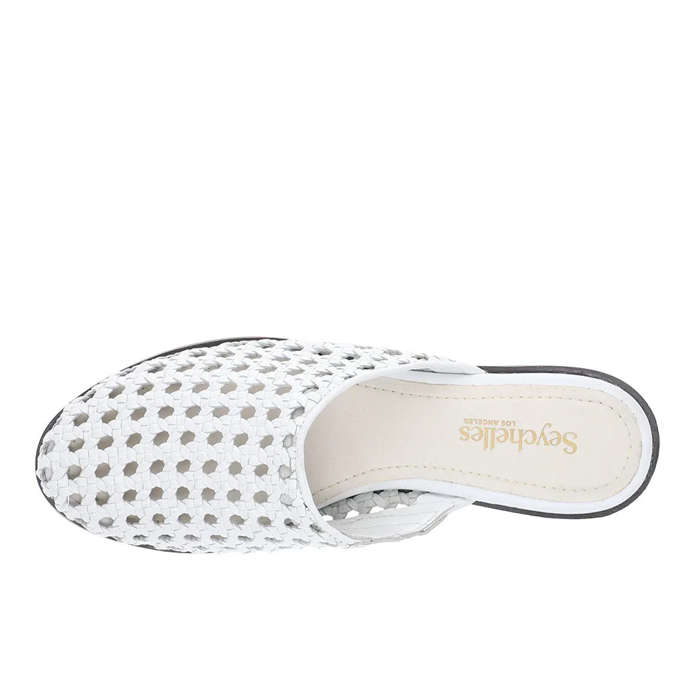 Meet Me Halfway Mule Flats sold by Shoebacca product image thumbnail 4