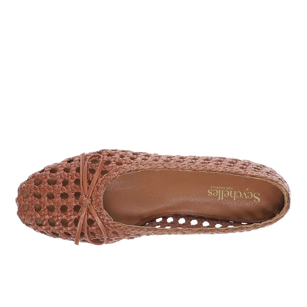 Flagstaff Flats sold by Shoebacca product image thumbnail 4