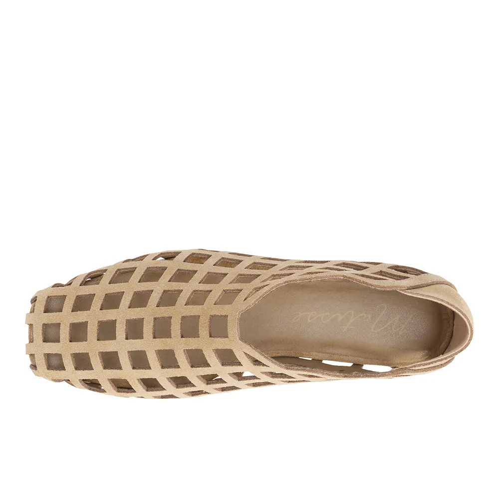 Cooper Cut-Out Slip on Flats sold by Shoebacca product image thumbnail 4