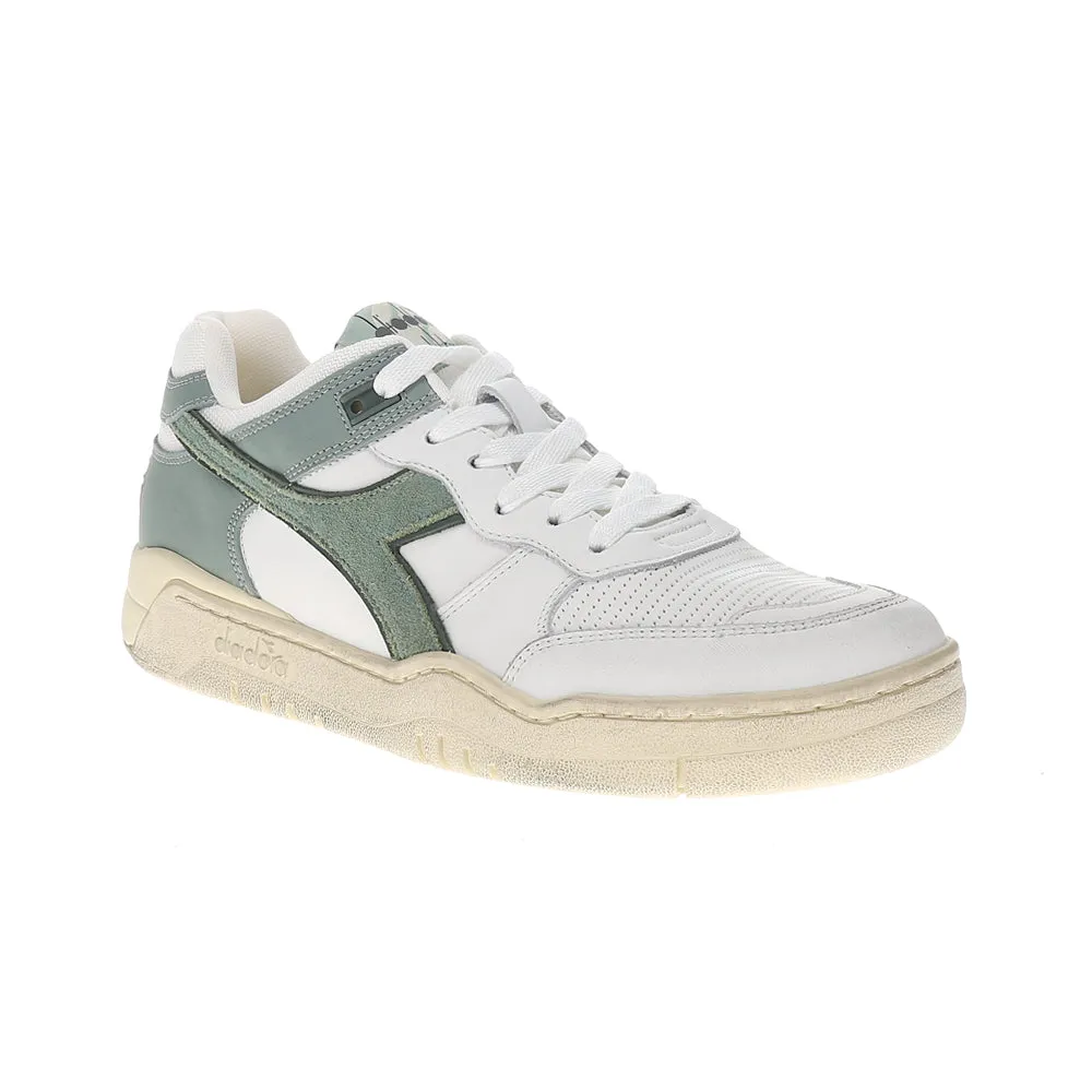 B.560 Used Lace Up Sneakers sold by Shoebacca product image thumbnail 2