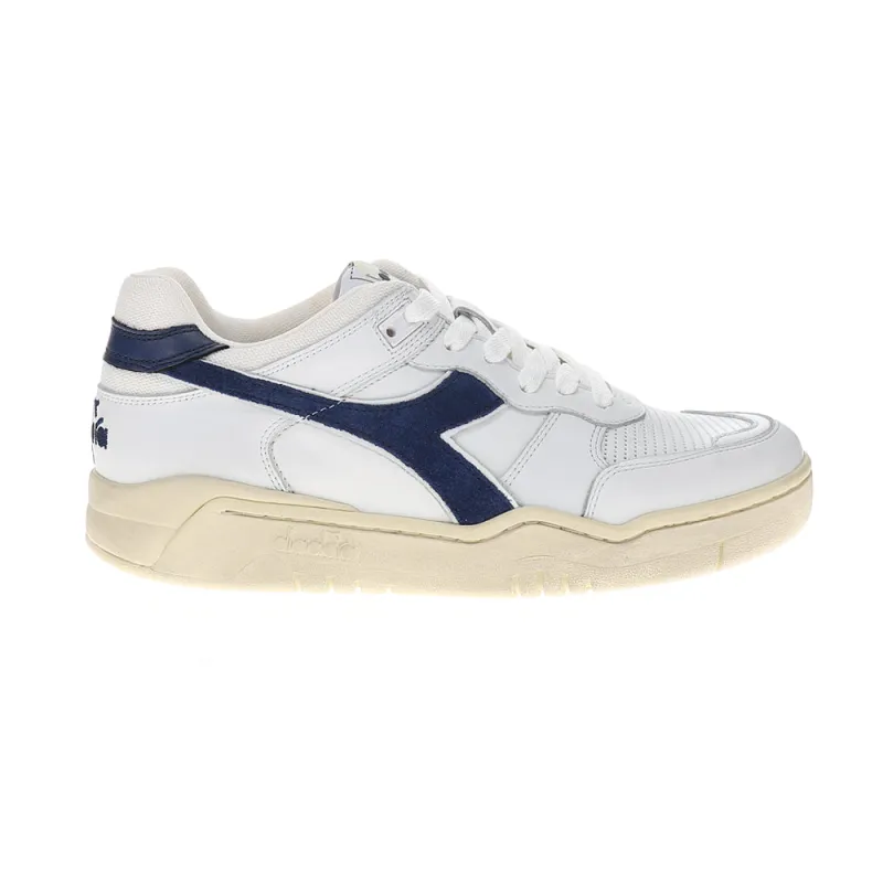 B.560 Used Lace Up Sneakers made by Shoebacca