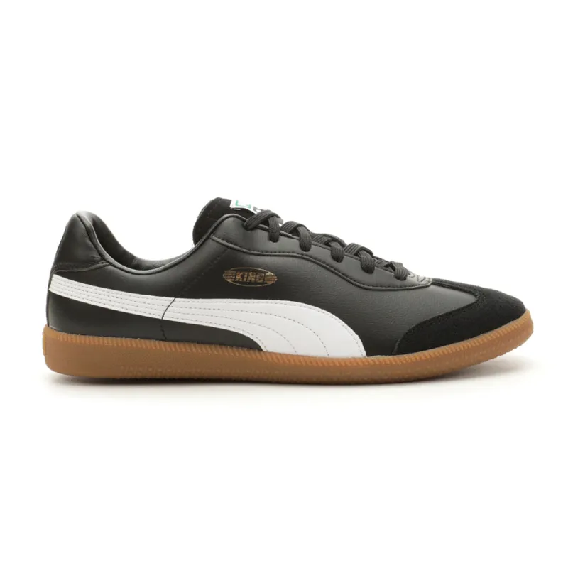 King 21 Indoor Soccer Shoes made by Puma