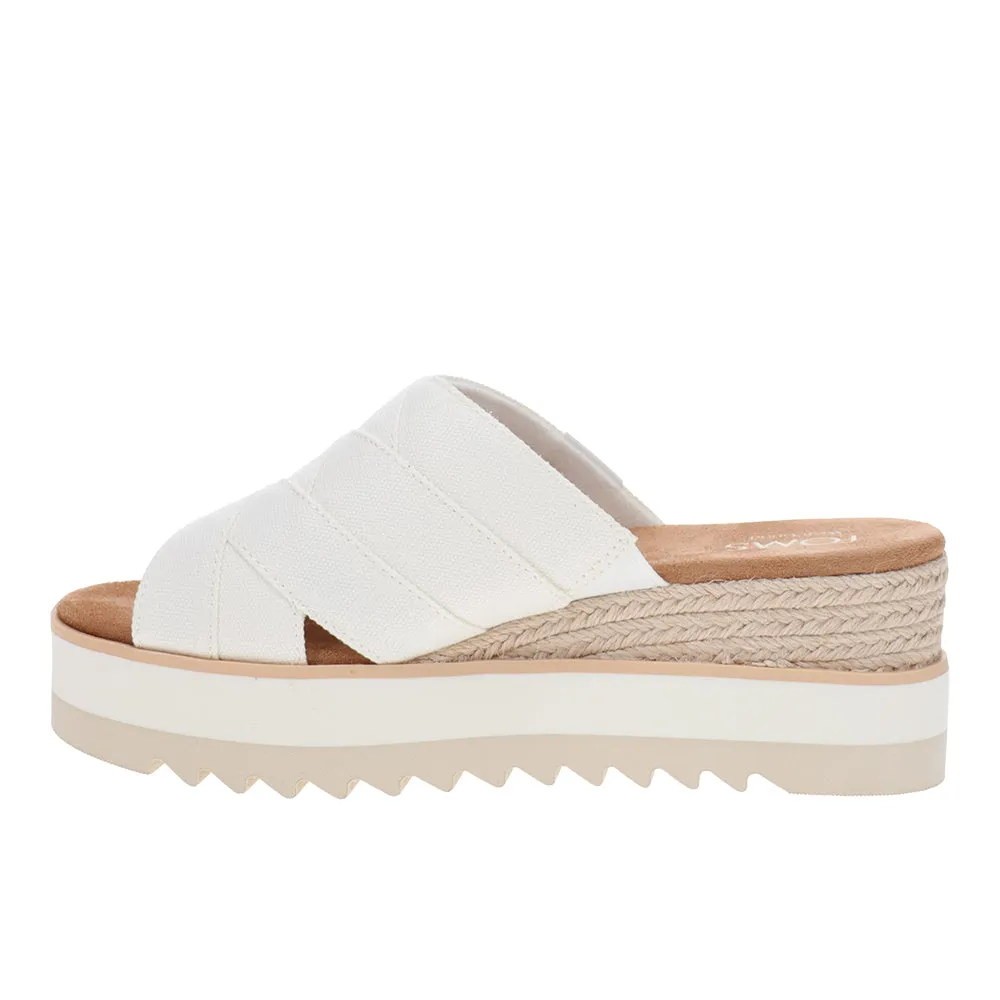 Diana Crossover Wedge Sandals sold by Shoebacca product image thumbnail 3