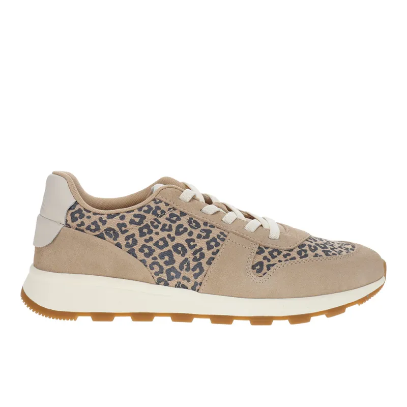 TRVL LITE Retro Runner Lace Up Sneakers made by Toms