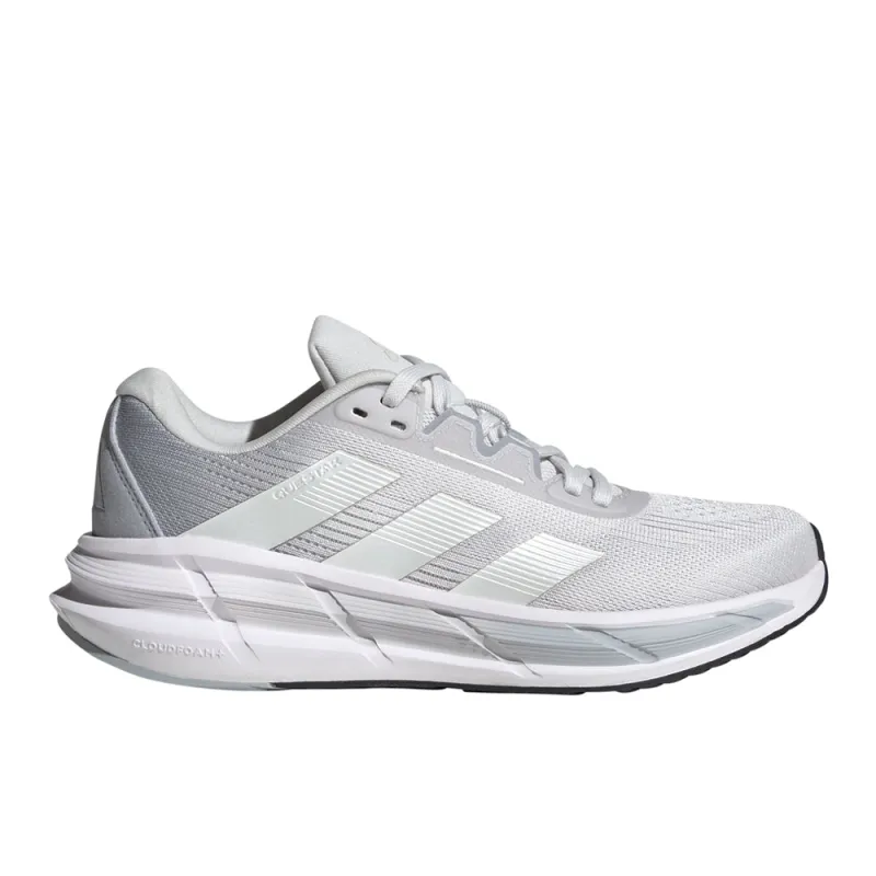 Questar 3 Running Shoes made by Adidas