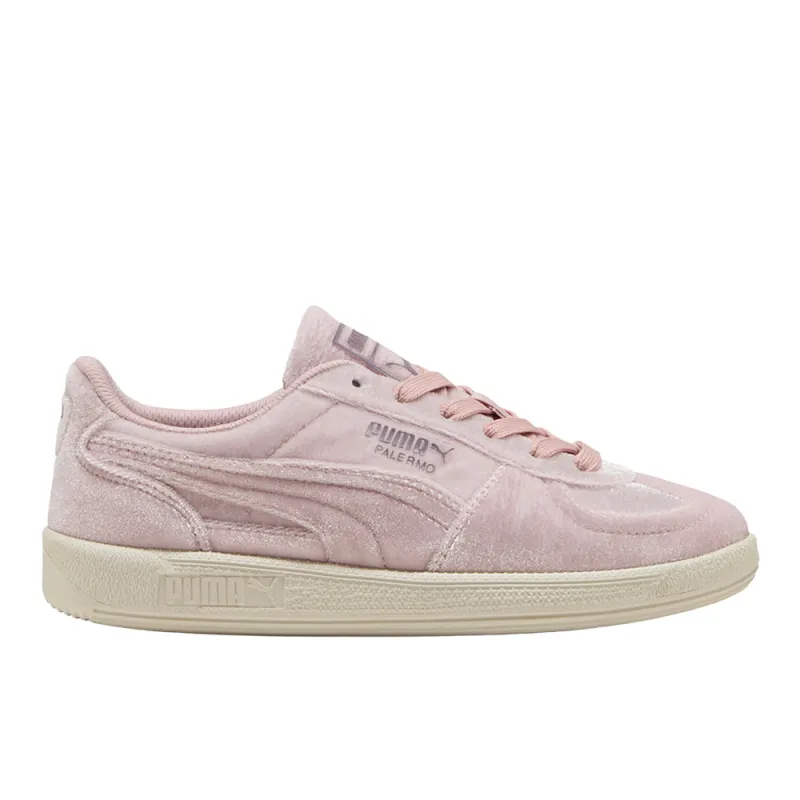 Palermo Velvet Dreams Lace Up Sneakers made by Puma