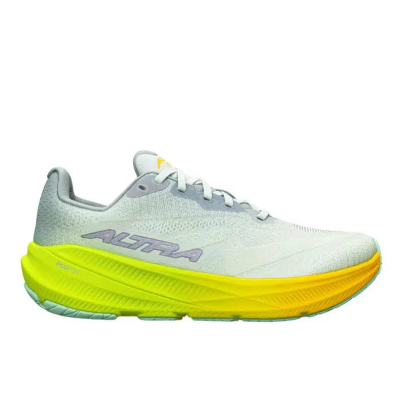 Experience Flow 3 Performance Running Shoes made by Shoebacca