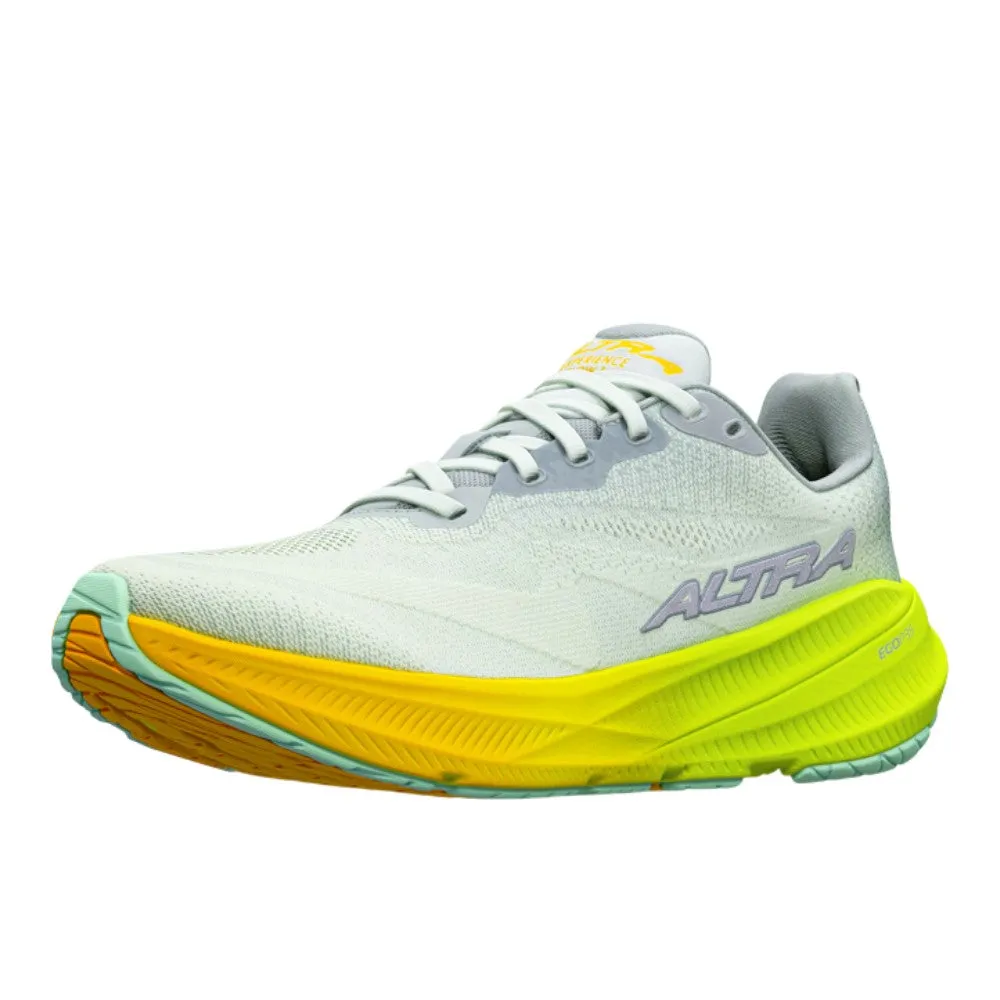 Experience Flow 3 Performance Running Shoes sold by Shoebacca product image thumbnail 2