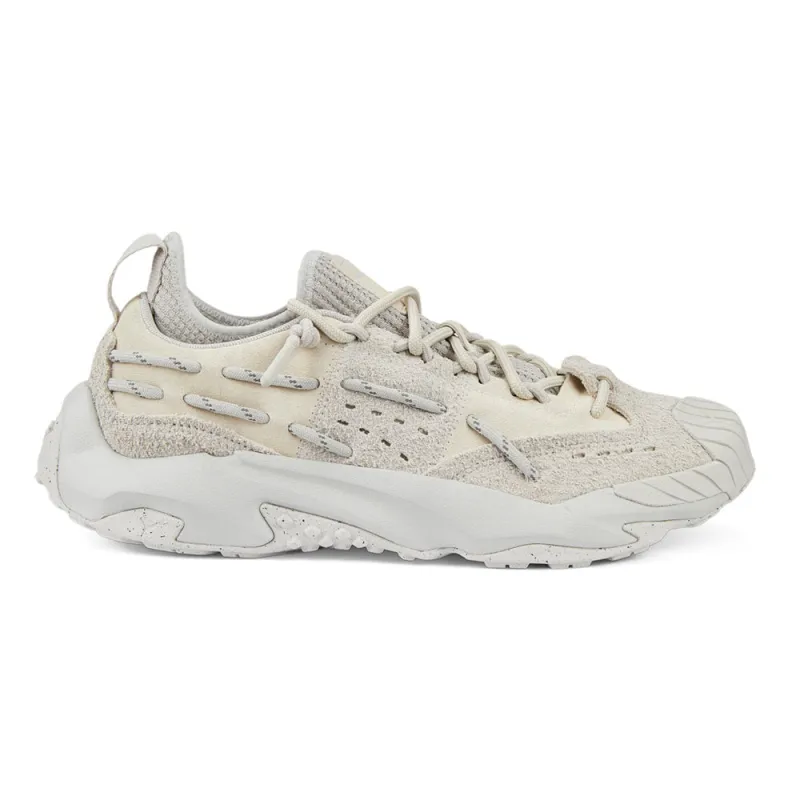 Plexus Slip On Sneakers made by Puma