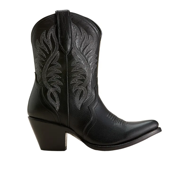 Julietta Round Toe Pull On Cowboy Boots made by Ariat