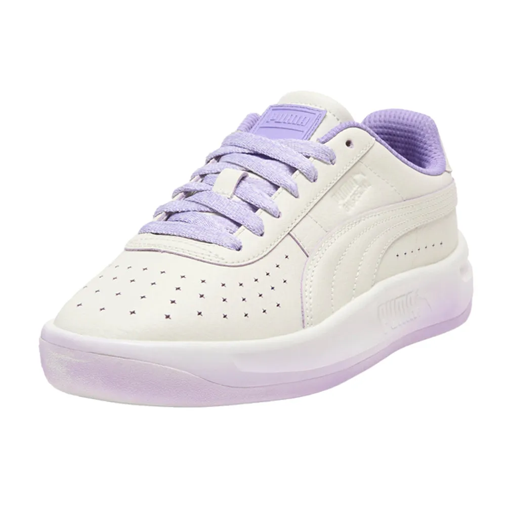 GV Special Mono Lace Up Sneakers sold by Shoebacca product image thumbnail 2