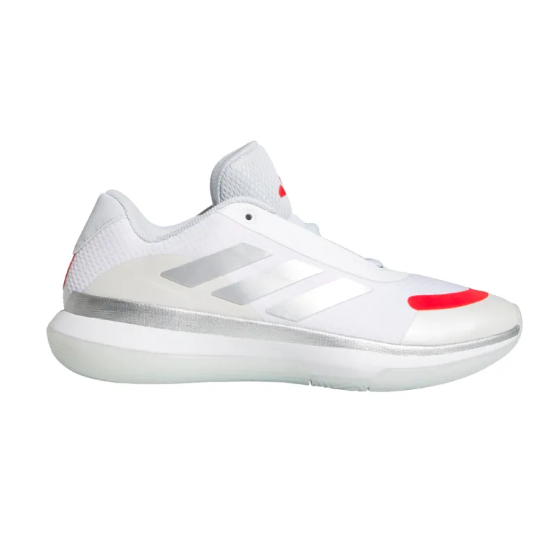 Basketball Legends Low Basketball Shoes made by Adidas