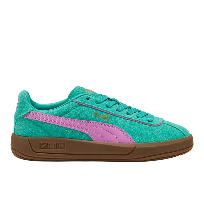 Club Klassika Suede Lace Up Sneakers made by Puma