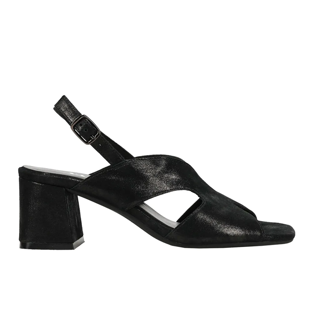 Daffy Casual Sandals sold by Shoebacca