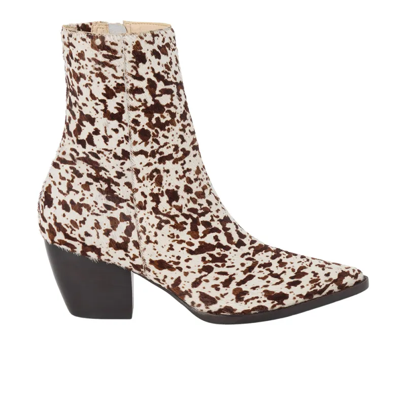 Caty Pointed Toe Zippered Booties made by Matisse