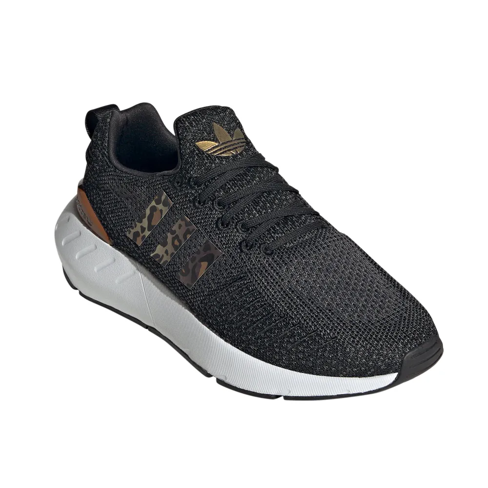 Swift Run 22 Running Shoes sold by Shoebacca product image thumbnail 2