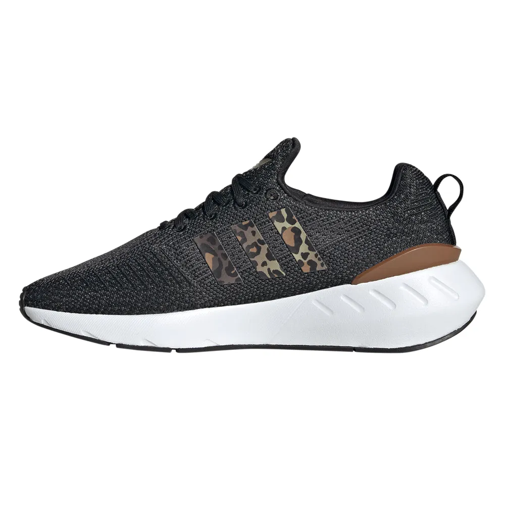 Swift Run 22 Running Shoes sold by Shoebacca product image thumbnail 3