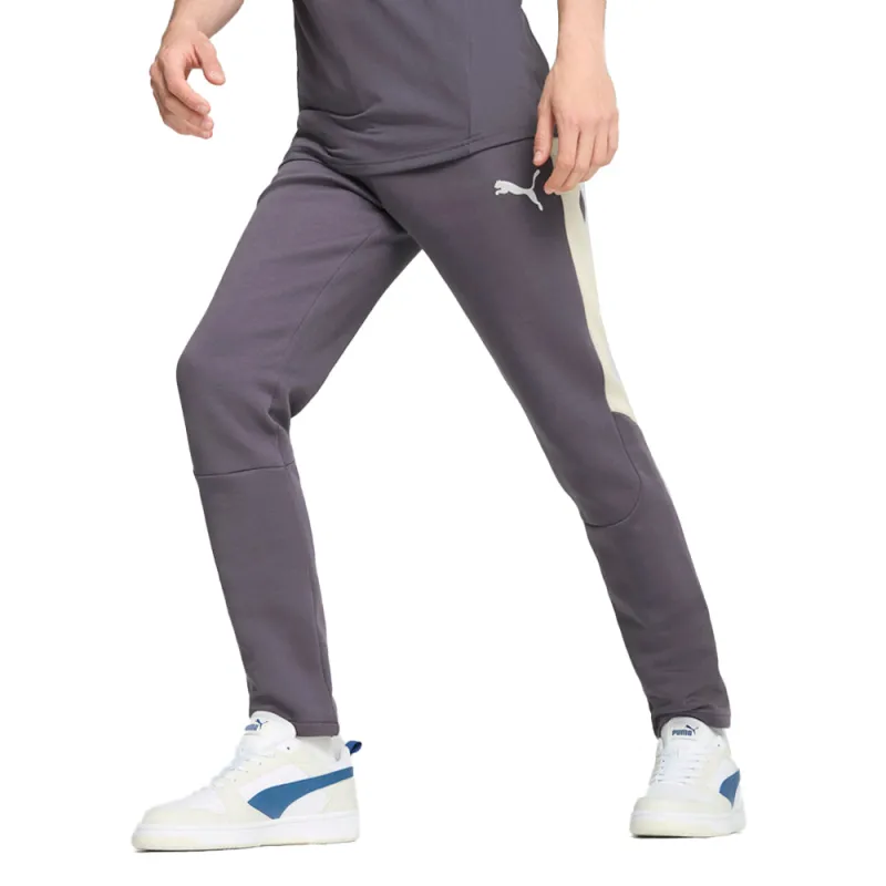 Evostripe Pants made by Puma