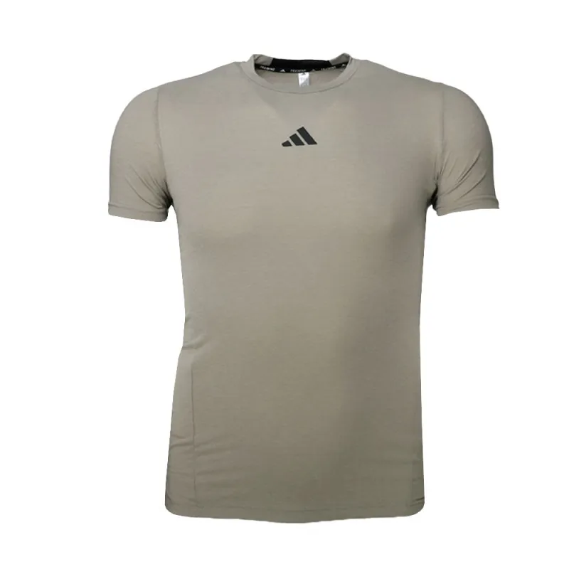 Designed For Training Workout Crew Neck Short Sleeve Athletic T-Shirt made by Adidas