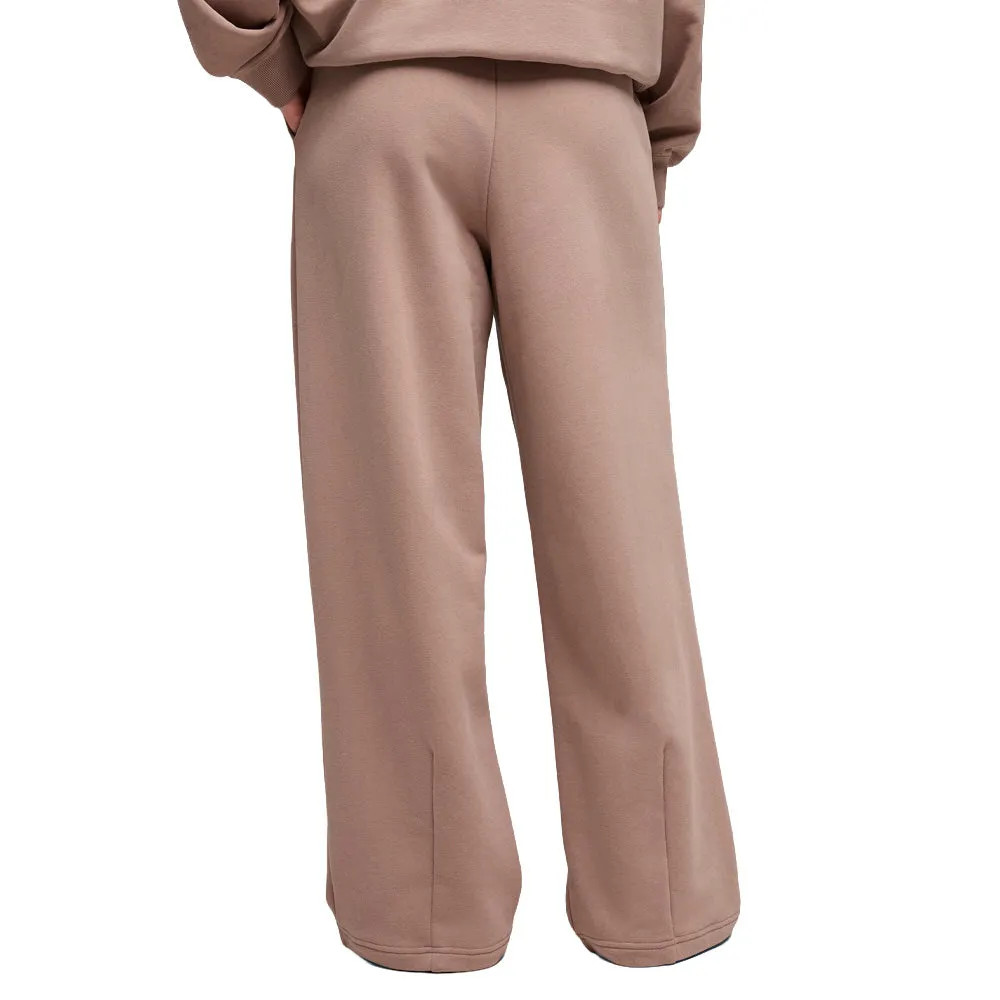 Wardrobe Essentials Peach Touch Slouchy Sweatpants sold by Shoebacca product image thumbnail 4