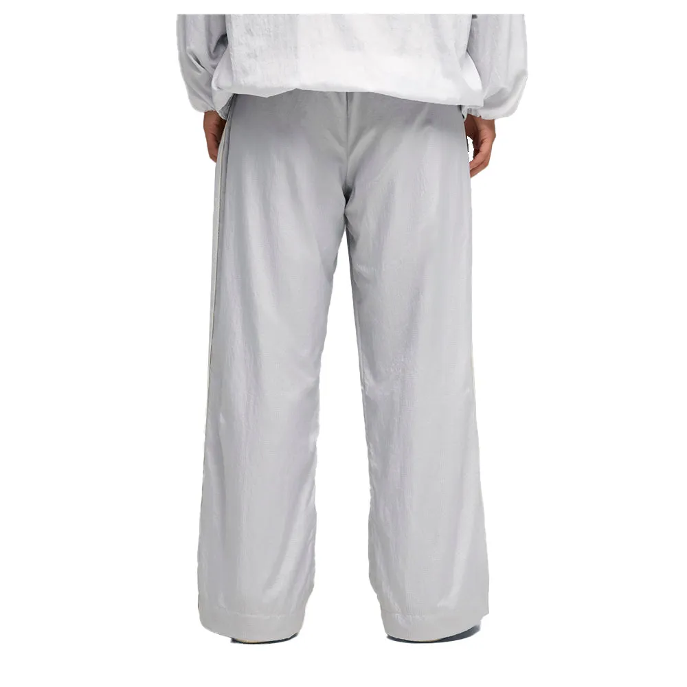 Rosé T7 Relaxed Track Pants sold by Shoebacca product image thumbnail 4