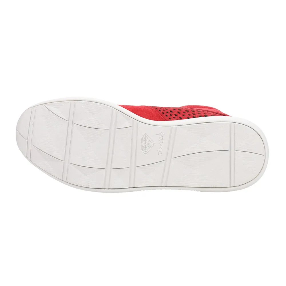 Quest Mid Lace Up Sneakers sold by Shoebacca product image thumbnail 5