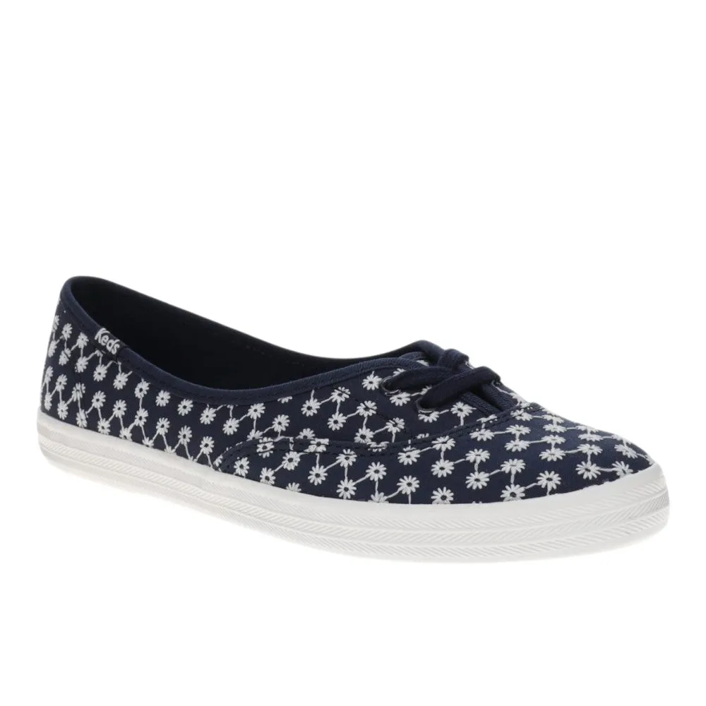 The Mini Daisy Eyelet Slip On Sneakers sold by Shoebacca product image thumbnail 2