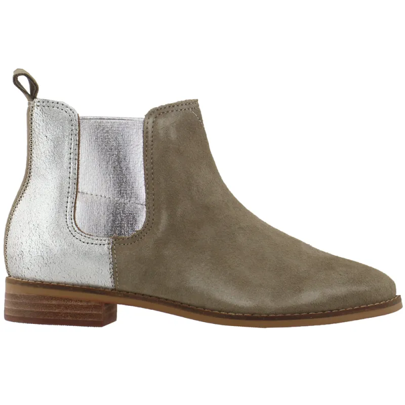 Ella Chelsea Booties made by Toms