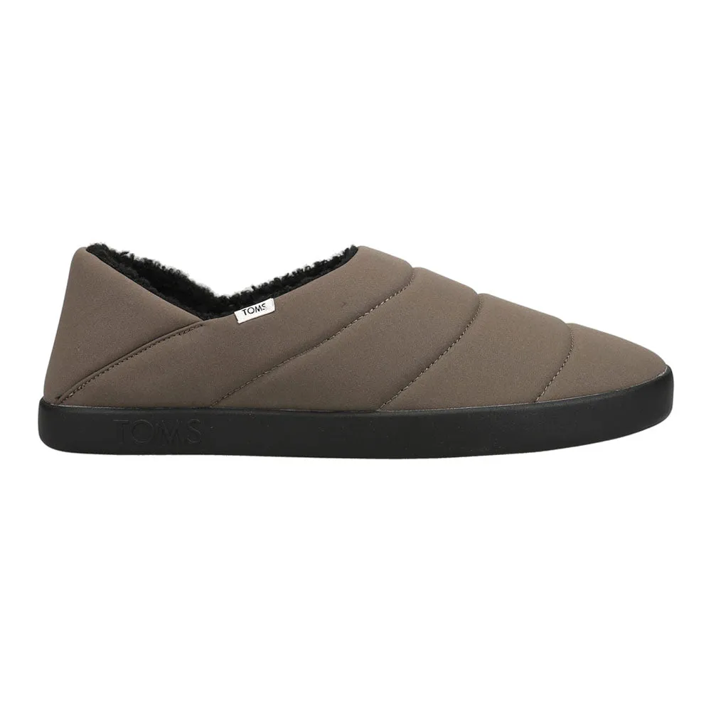 Ezra Slippers sold by Shoebacca