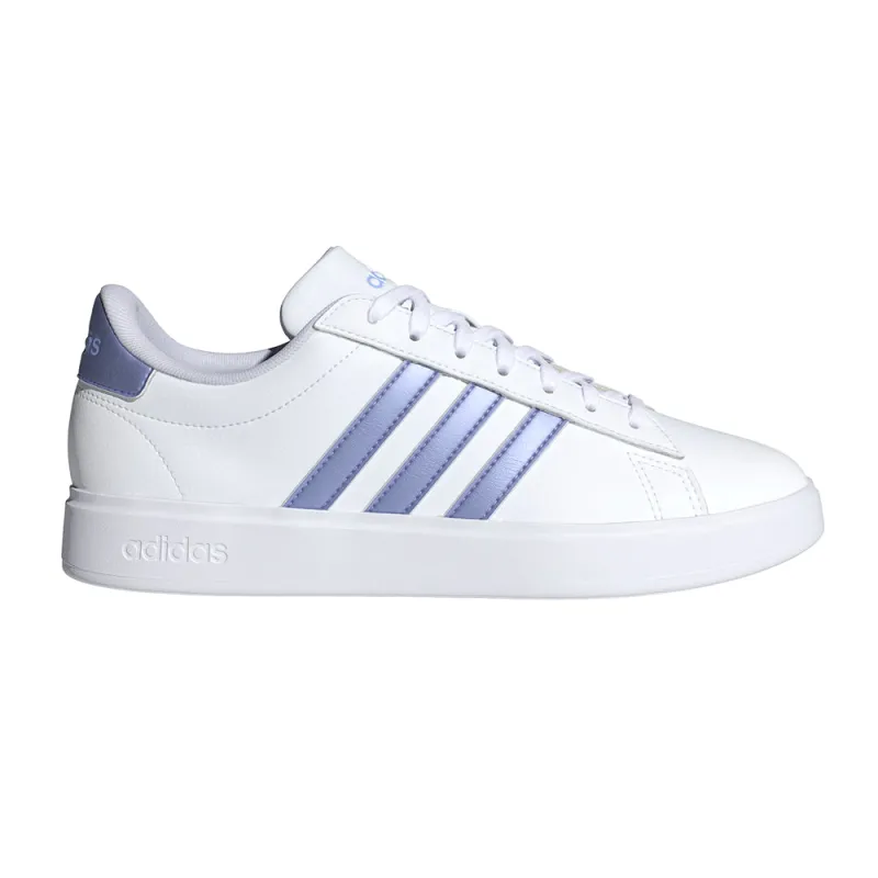 Gamecourt 2 Shoes made by Adidas