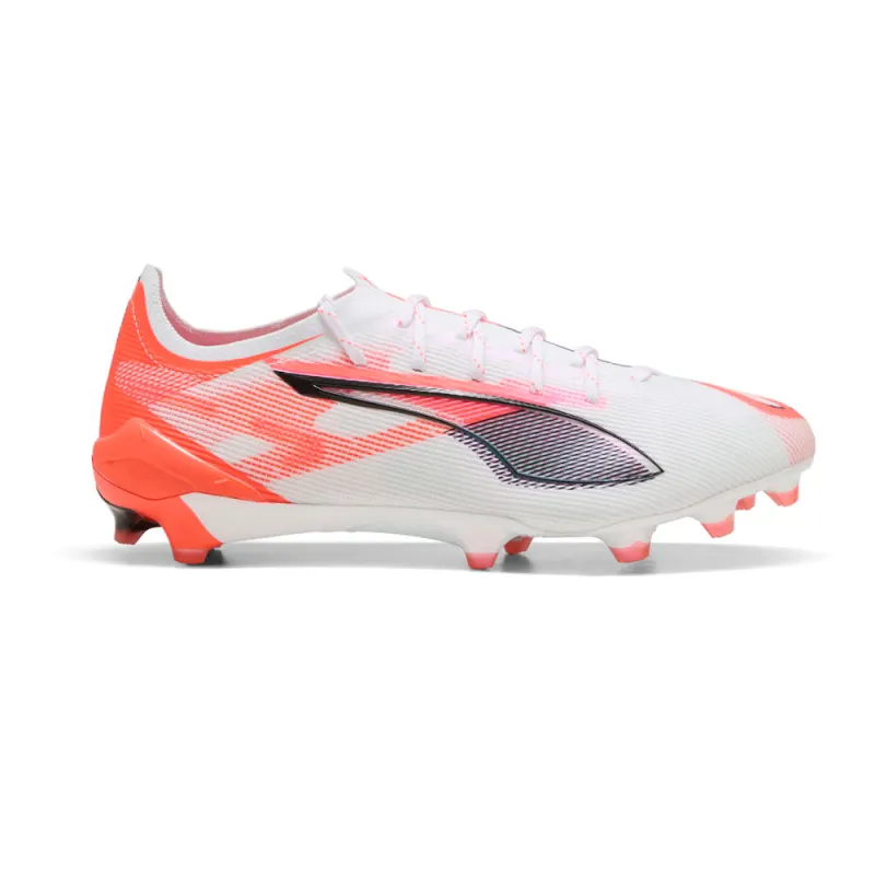 Ultra 5 Ultimate Soccer Cleats made by Puma
