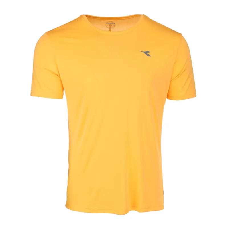 Run Crew Neck Short Sleeve Athletic T-Shirt made by Diadora