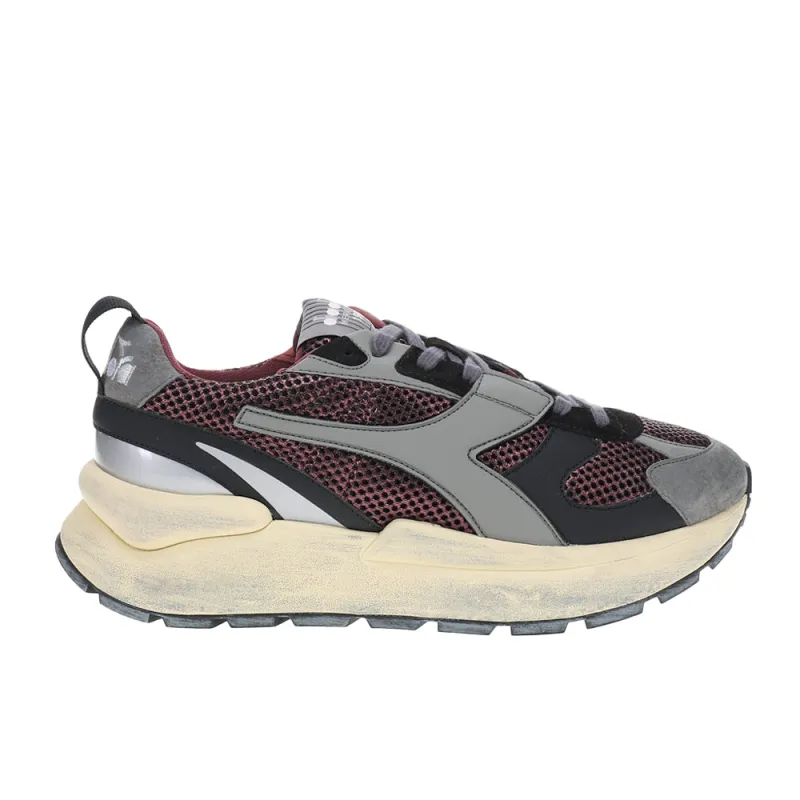 Mercury Elite Urban Lace Up Sneakers made by Diadora