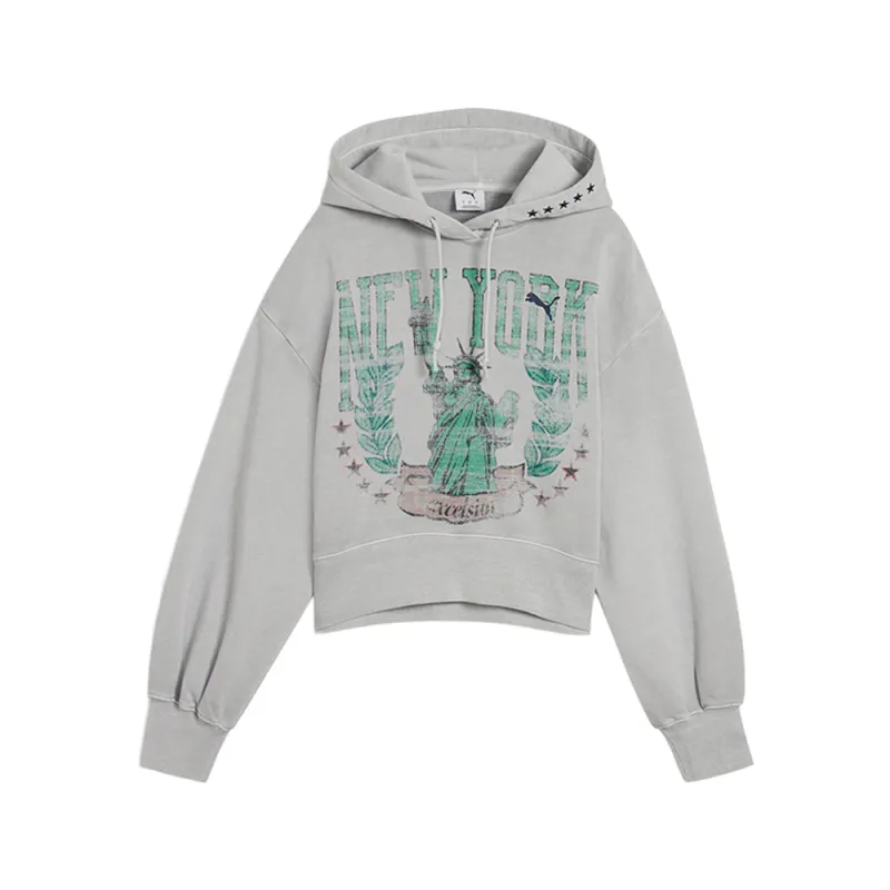 NYC Wardrobe Essentials Boxy Cropped Pullover Hoodie made by Puma