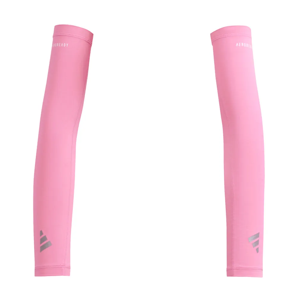 A.Ready Arm Sport Sleeve sold by Shoebacca