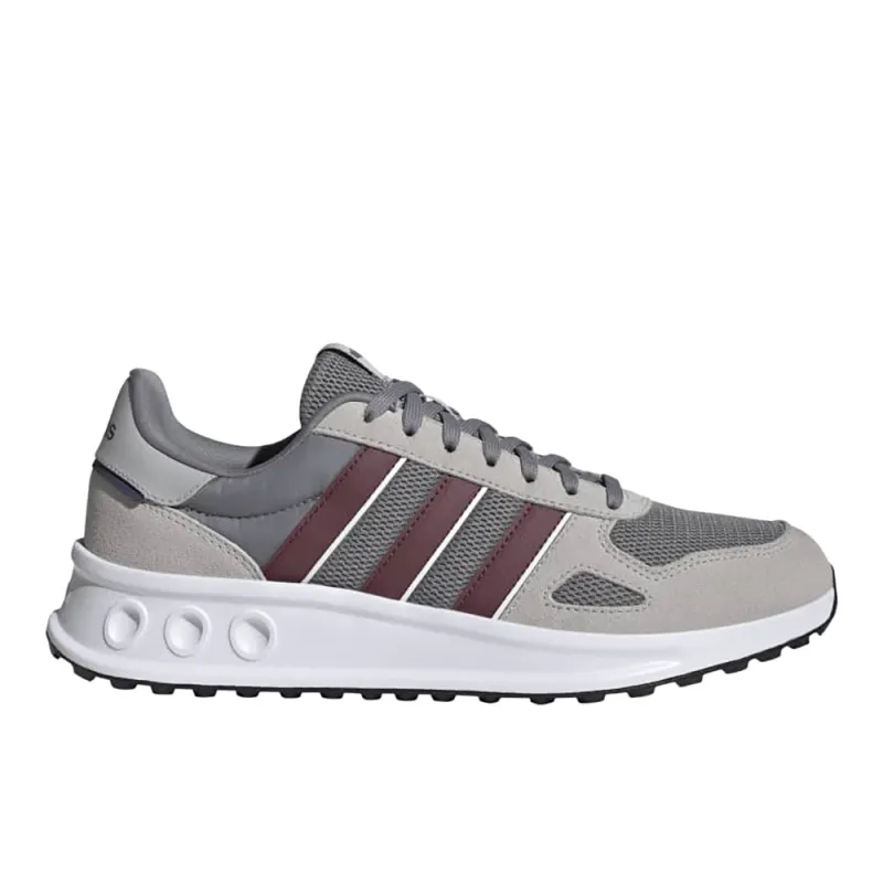 Run 84 Shoes made by Adidas
