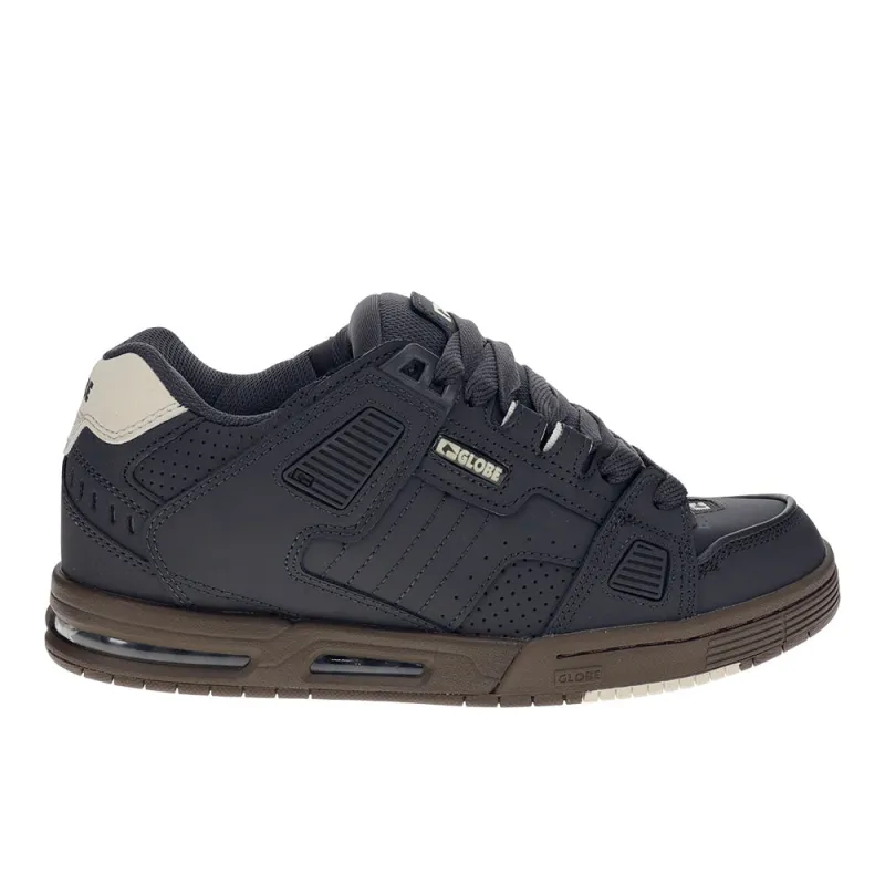 Sabre Hertiage Classic Lace Up Sneakers made by Globe