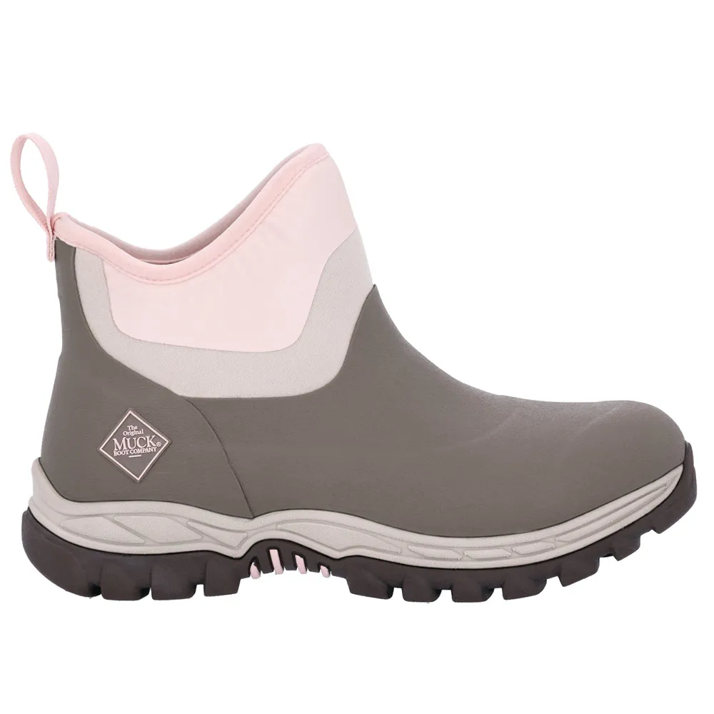 Arctic Sport II Round Toe Pull On Boots sold by Shoebacca
