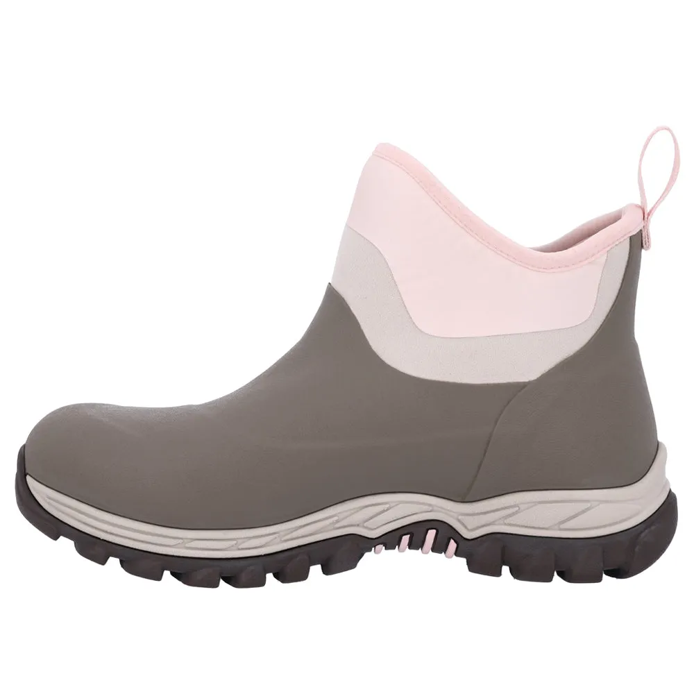 Arctic Sport II Round Toe Pull On Boots sold by Shoebacca product image thumbnail 3