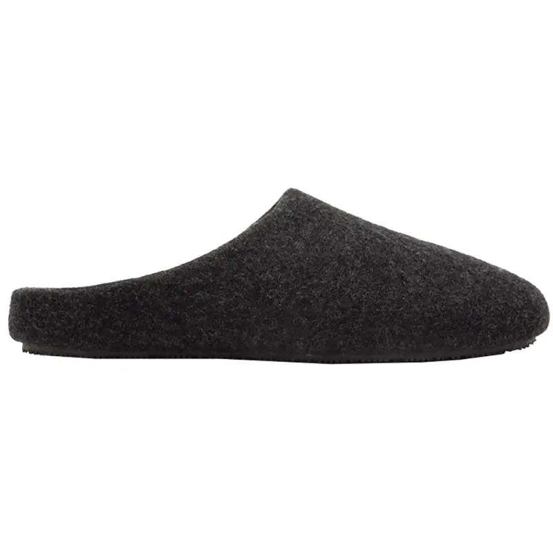 Zander Scuff Slippers made by Shoebacca