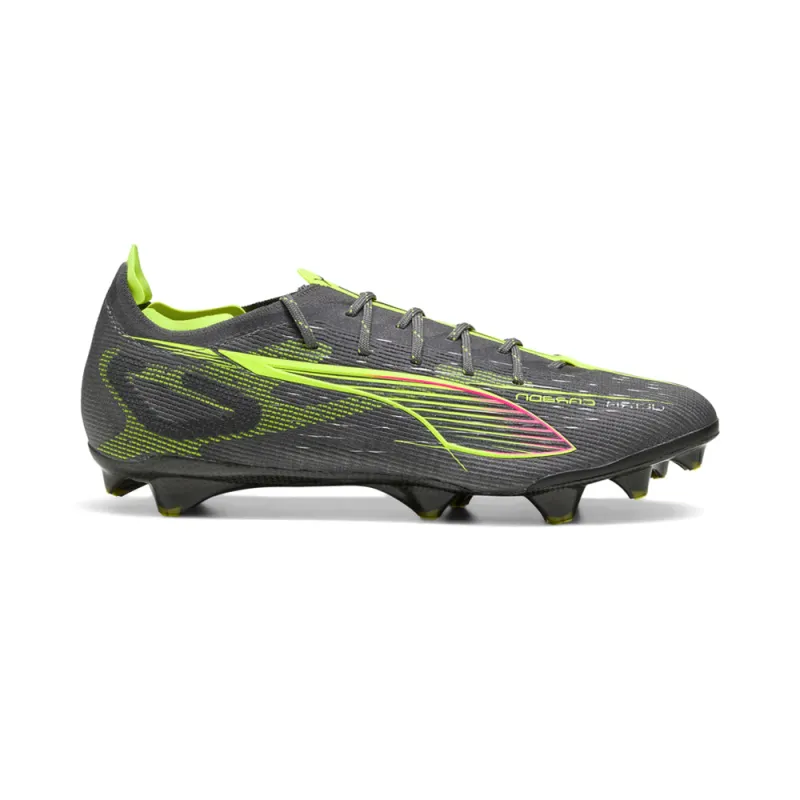 Ultra 5 Carbon Soccer Cleats made by Puma