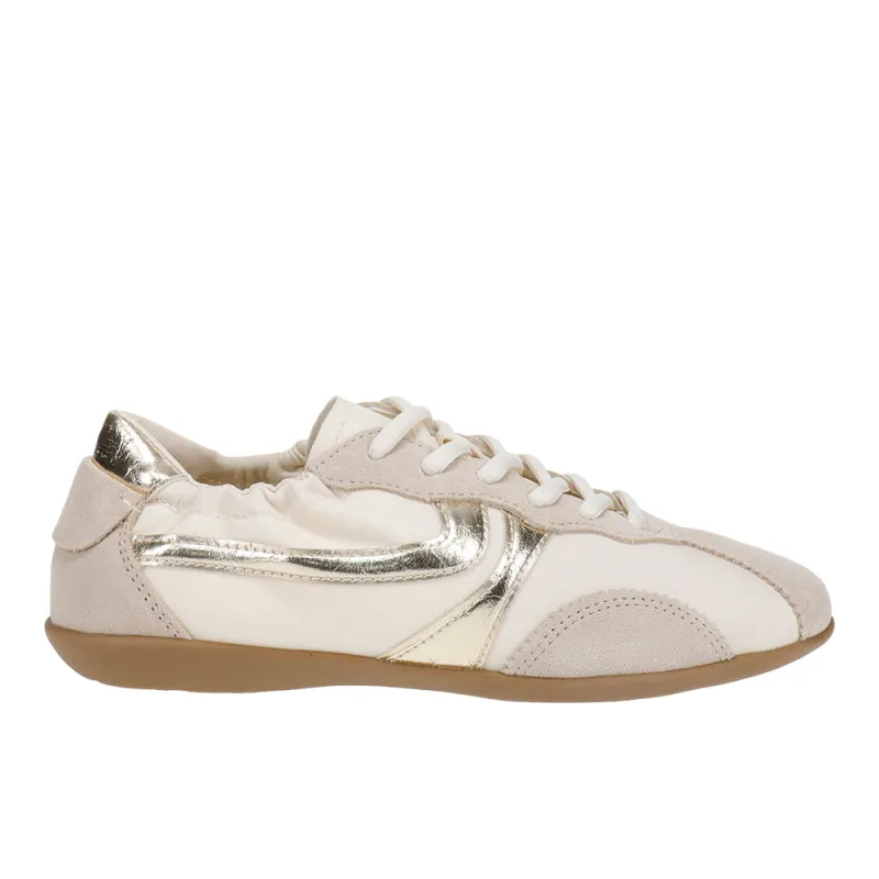 Khaia Sneakers made by Steve Madden