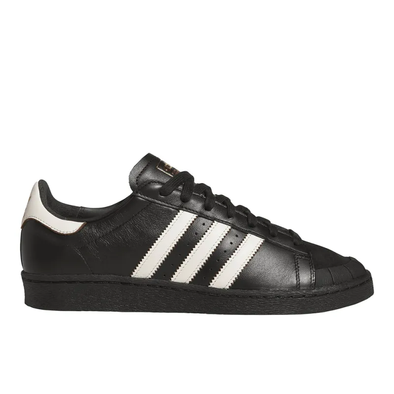 Jabbar Lo Lace Up Sneakers made by Adidas