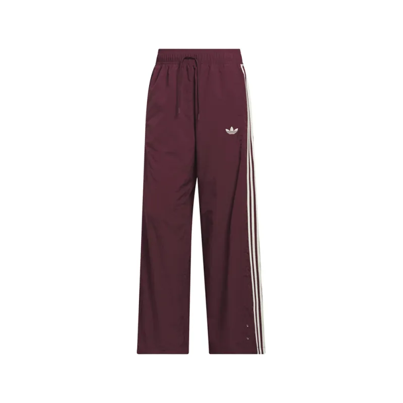 Originals Snap Sideline Track Pant made by Adidas