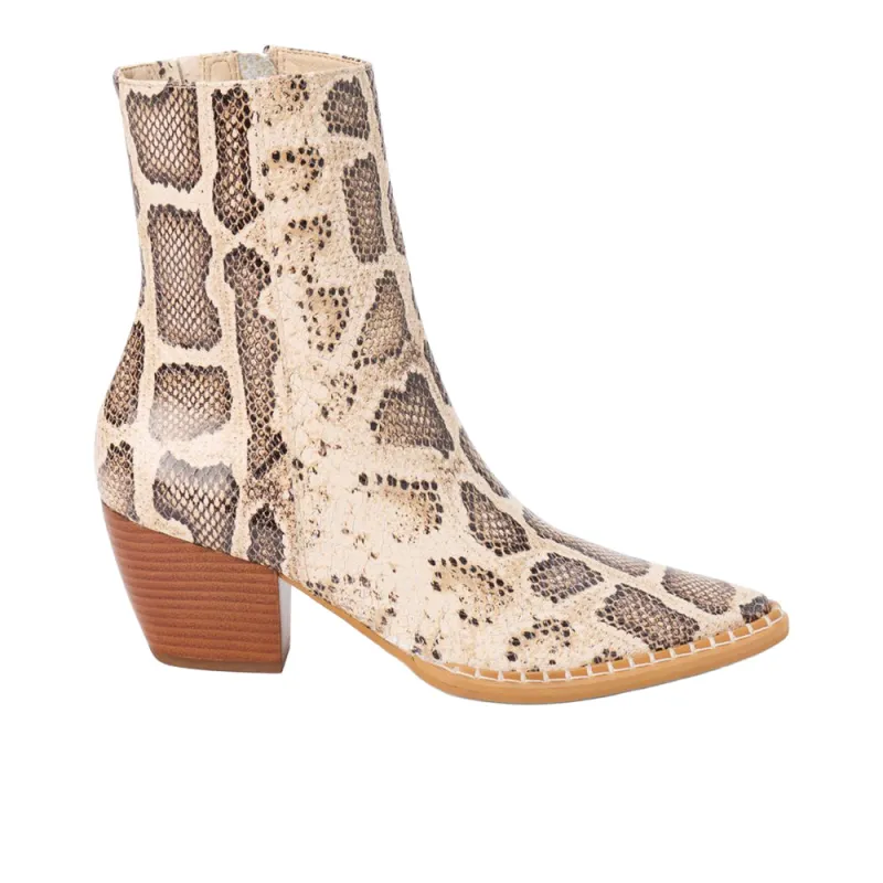 Caty Ankle Boot made by Matisse