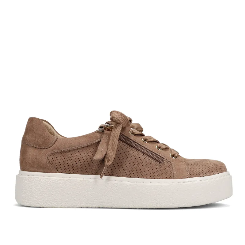 Yohana Fashion Sneaker made by VANELi
